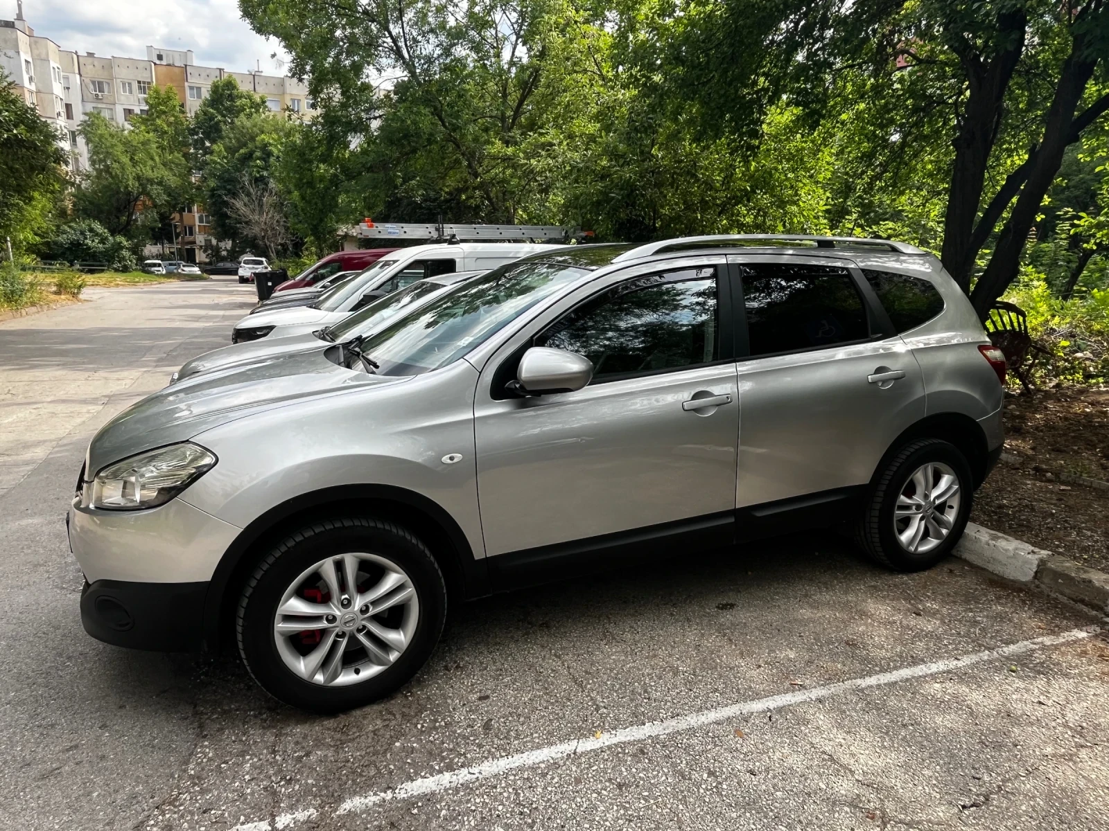 Nissan Qashqai, снимка 2 - Автомобили и джипове - 54981031