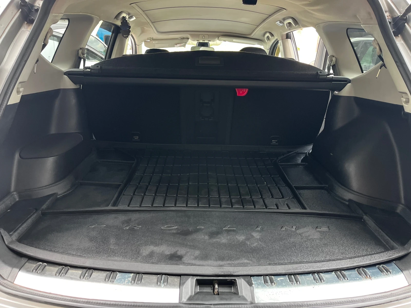 Nissan Qashqai, снимка 12 - Автомобили и джипове - 54981031