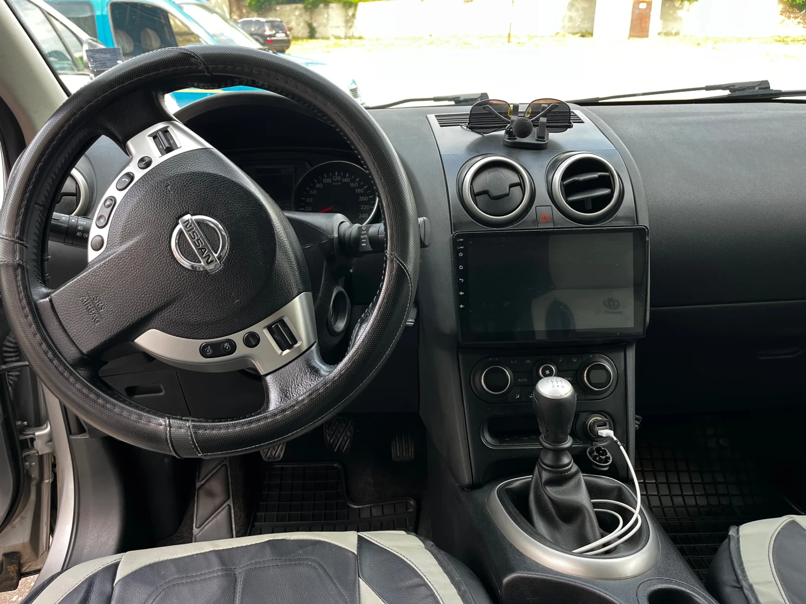 Nissan Qashqai, снимка 10 - Автомобили и джипове - 54981031