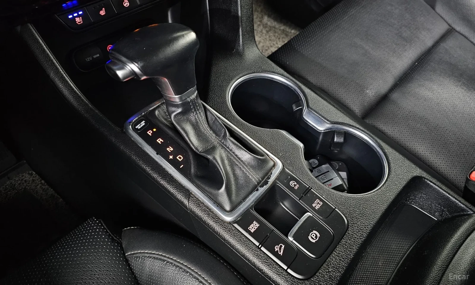 Kia Sportage NOBLESSE* 136000KM!!* UNIKAT* TEXNOTEST* 2WD, снимка 9 - Автомобили и джипове - 55197191