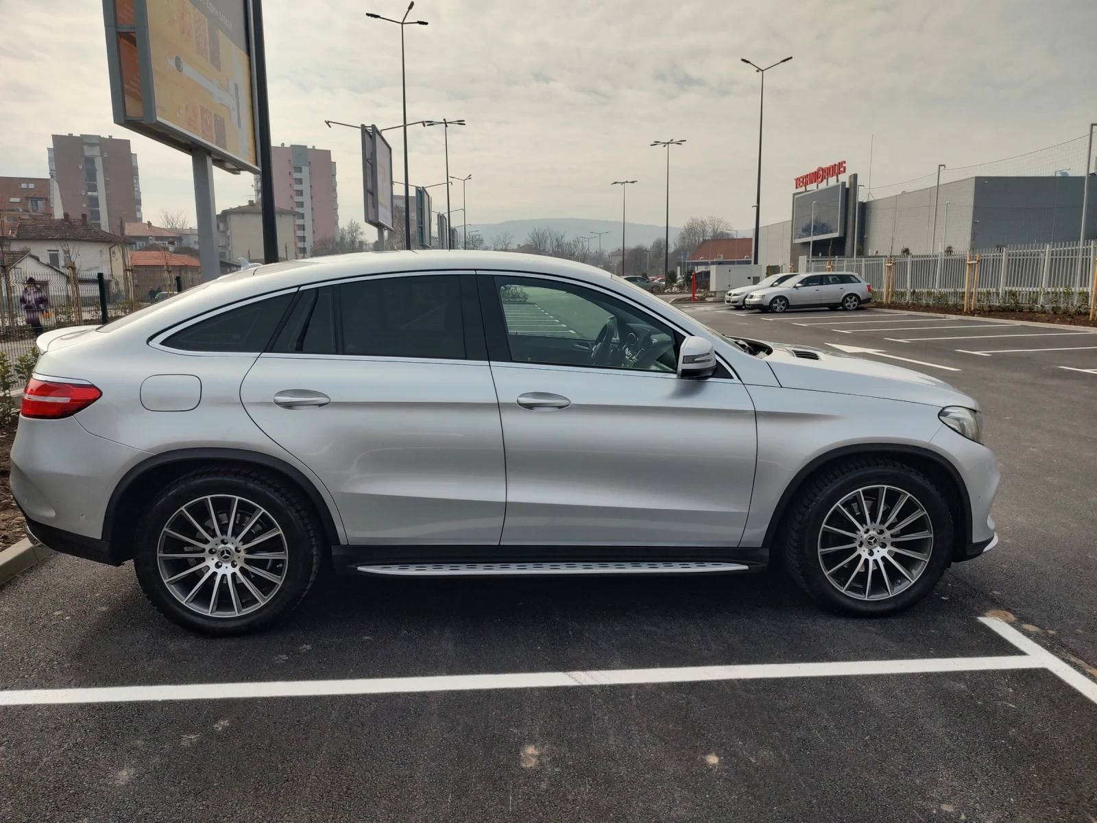 Mercedes-Benz GLE Coupe, снимка 7 - Автомобили и джипове - 55692619