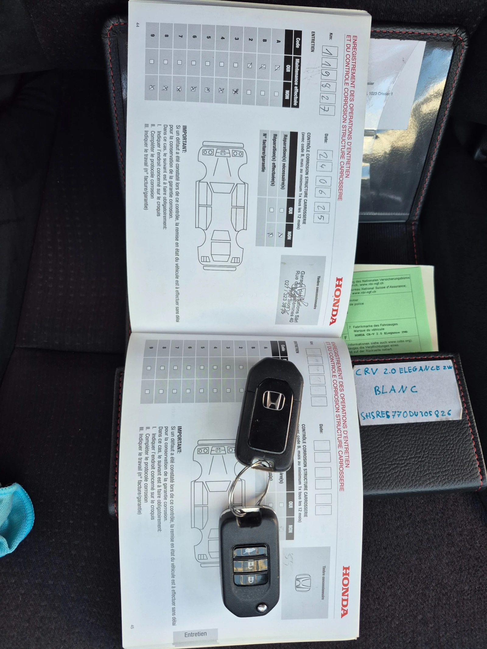 Honda Cr-v 2.0i, снимка 10 - Автомобили и джипове - 56449958
