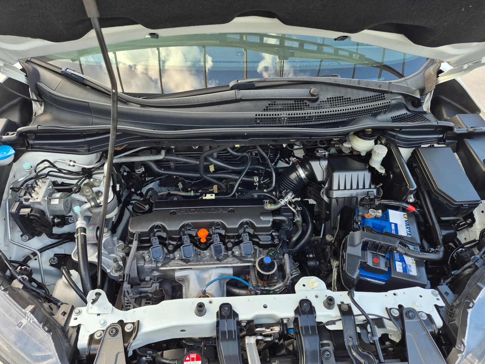 Honda Cr-v 2.0i, снимка 9 - Автомобили и джипове - 56449958