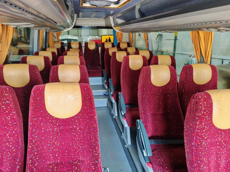 Iveco Daily Wing 27места.ПЕРФЕКТЕН!!!, снимка 7 - Бусове и автобуси - 52968066