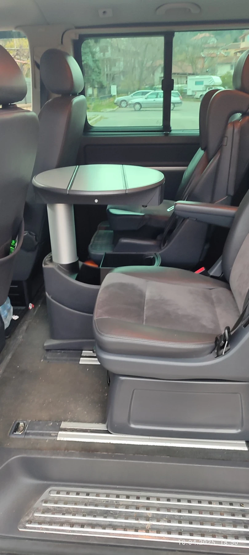 VW Multivan HIGHLINE 4MOTION - изображение 9