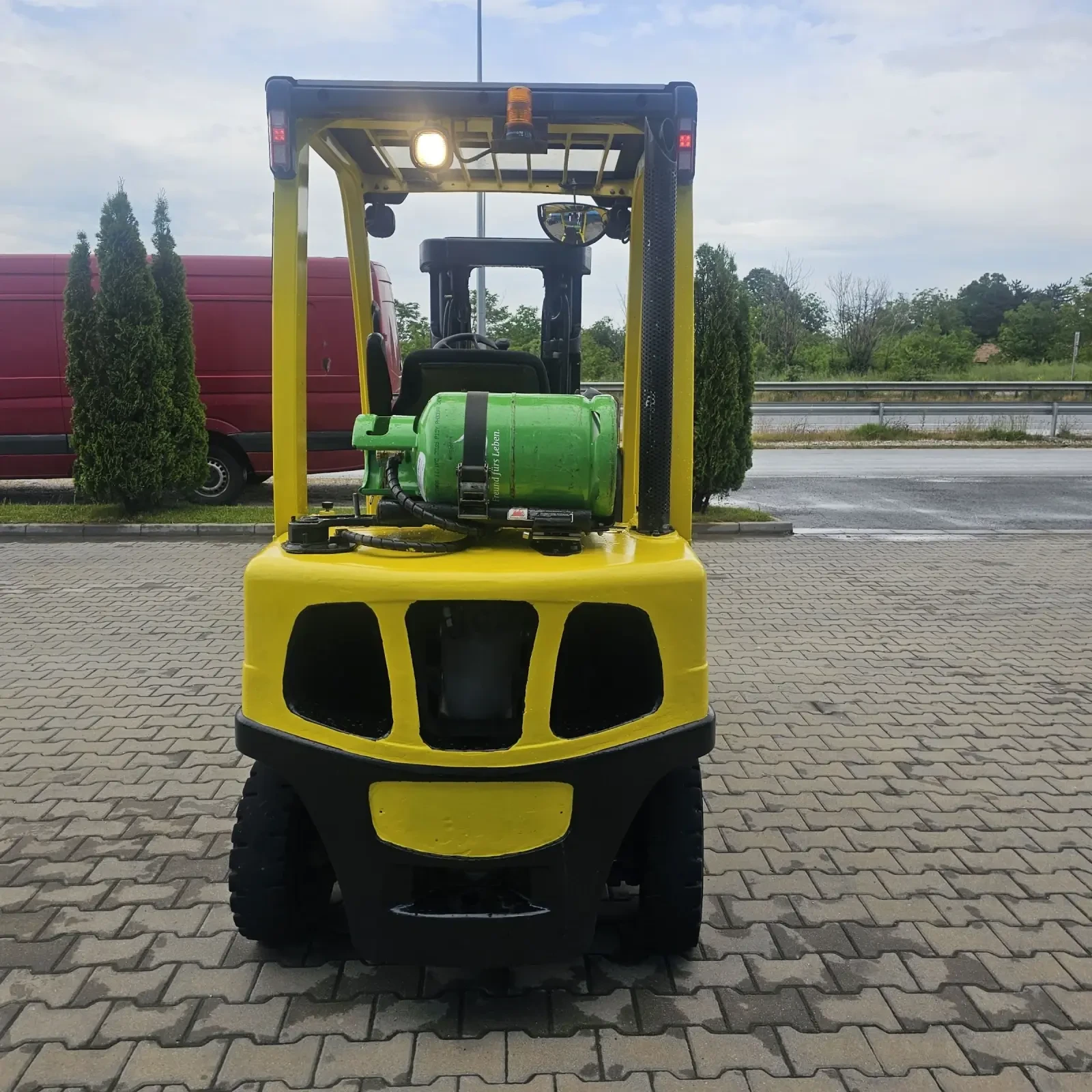 Мотокар Hyster H2.5 FT, снимка 4 - Индустриална техника - 54631992