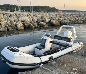 Надуваема лодка Highfield Sport 460, снимка 2