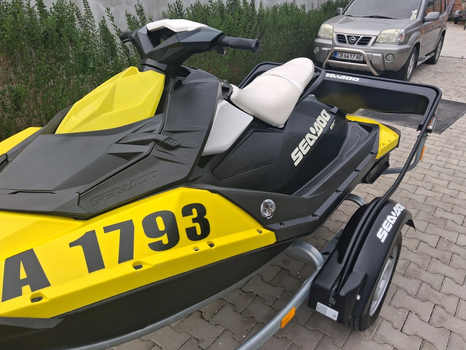 Джет Bombardier Sea Doo Spark, снимка 5 - Воден транспорт - 54259394