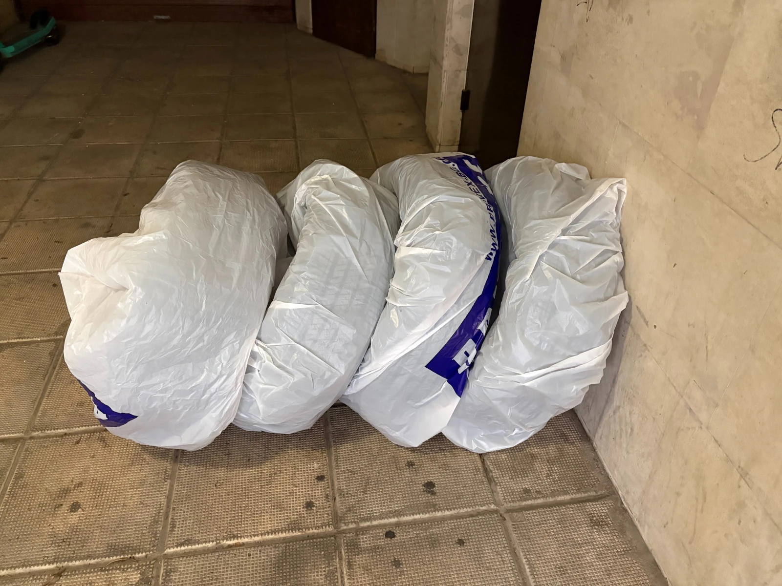 ���� 235/50R19 | Mobile.bg � ����������� 6