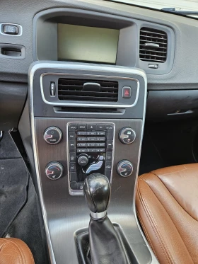 Volvo V60 1.6 Бензин 150 кс, снимка 6