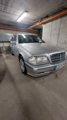 Mercedes-Benz C 180 T, снимка 3