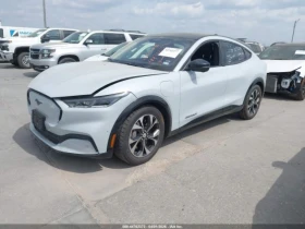 Ford Mustang Mach-E Premium AWD, снимка 2