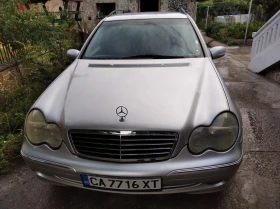 Mercedes-Benz C 200, снимка 9