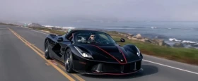     Ferrari LaFerrari 6.3 l , V12