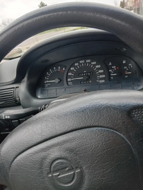 Opel Astra - 850 € / 1662.46 лв. - 10551578 7