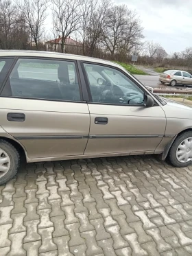 Opel Astra - 850 € / 1662.46 лв. - 10551578 4