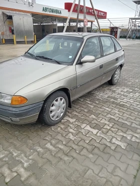Opel Astra - 850 € / 1662.46 лв. - 10551578 3