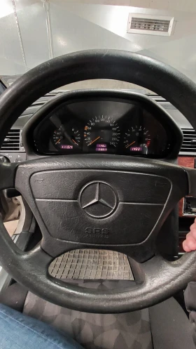 Mercedes-Benz C 180 T - 2500 € / 4889.57 лв. - 26592691 8