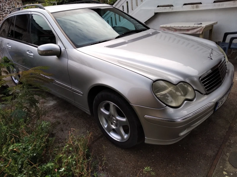 Mercedes-Benz C 200, снимка 17 - Автомобили и джипове - 48724971