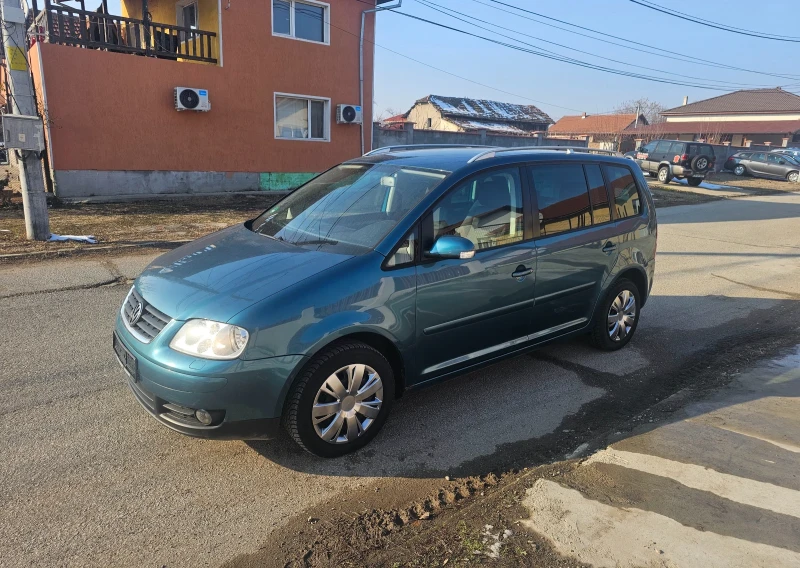 VW Touran 1.9, снимка 1 - Автомобили и джипове - 49272191