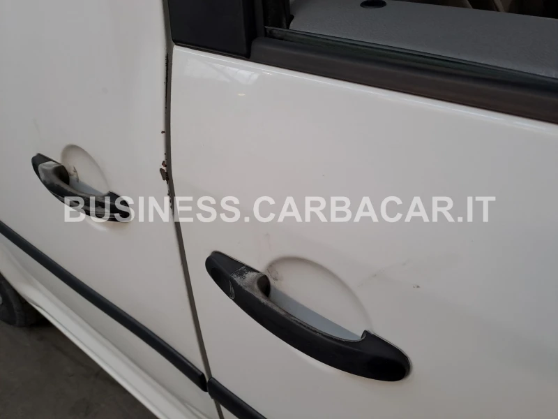 VW Caddy, снимка 16 - Автомобили и джипове - 49426509