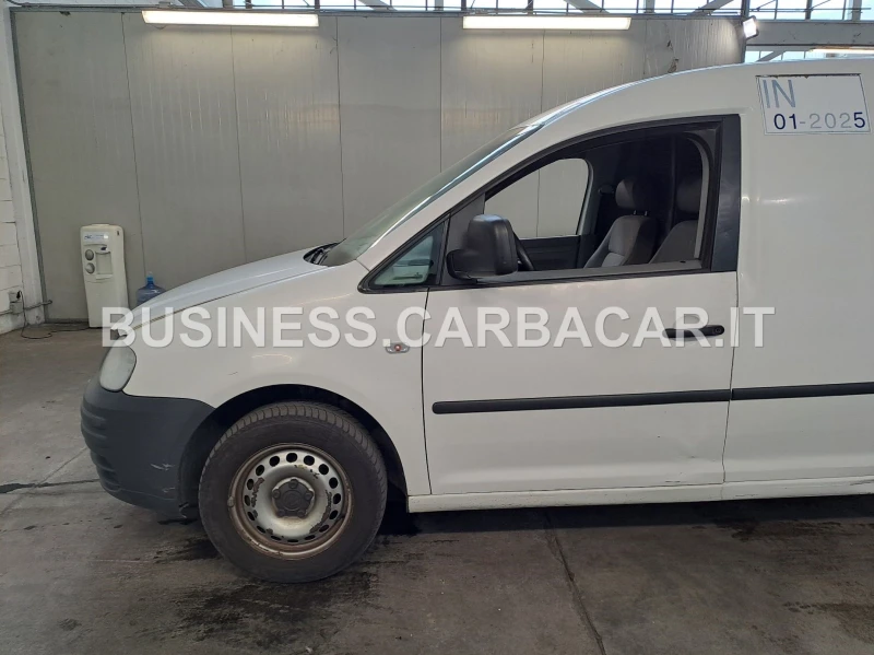 VW Caddy, снимка 11 - Автомобили и джипове - 49426509