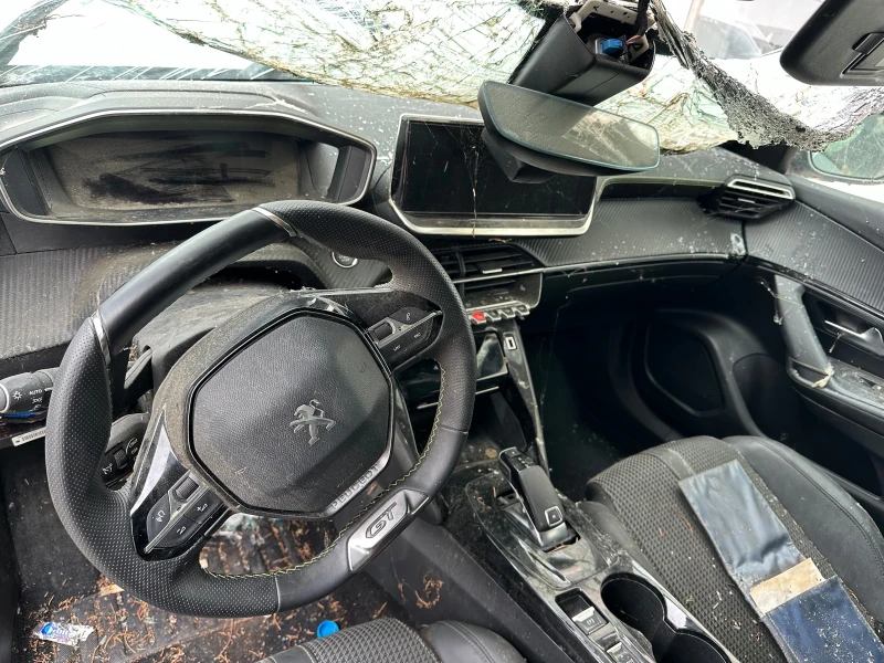 Peugeot 2008 1.5-GT Line, снимка 6 - Автомобили и джипове - 51355309