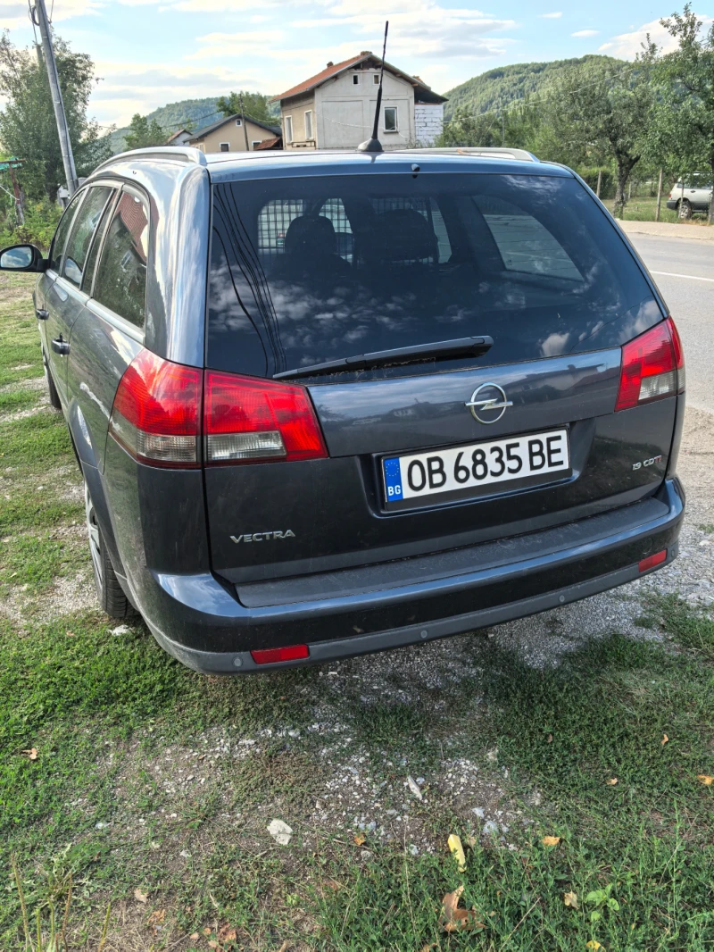 Opel Vectra 1, 9 CDTI, снимка 4 - Автомобили и джипове - 51764136