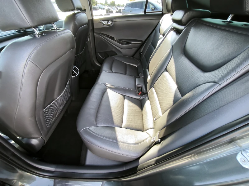 Hyundai Ioniq FACELIFT! Electric - термопомпа 38.3 KW, снимка 12 - Автомобили и джипове - 51202261