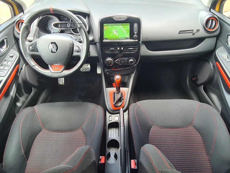 Renault Clio 1.6 RS Sport 200ps, снимка 9 - Автомобили и джипове - 52214410