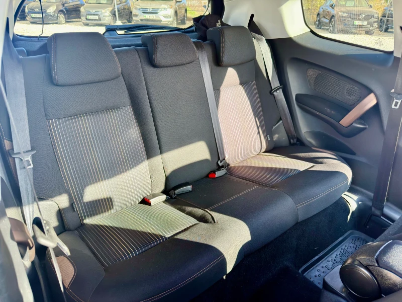 Peugeot 208 1.6 e-HDI Urban Soul, снимка 11 - Автомобили и джипове - 52833977