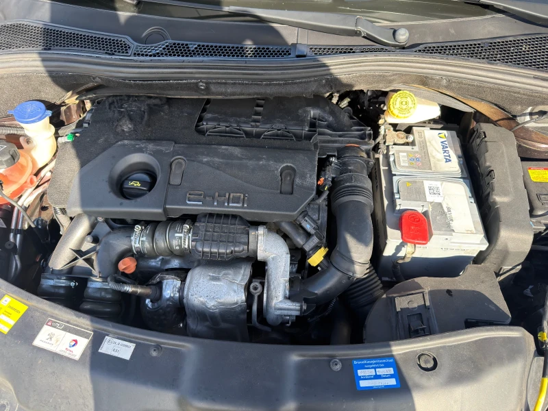 Peugeot 208 1.6 e-HDI Urban Soul, снимка 14 - Автомобили и джипове - 52833977