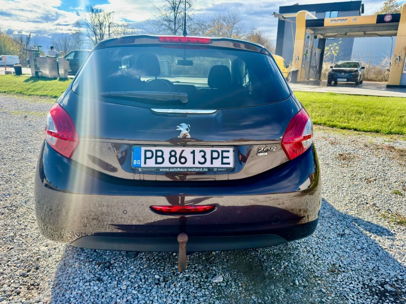 Peugeot 208 1.6 e-HDI Urban Soul, снимка 4 - Автомобили и джипове - 52833977