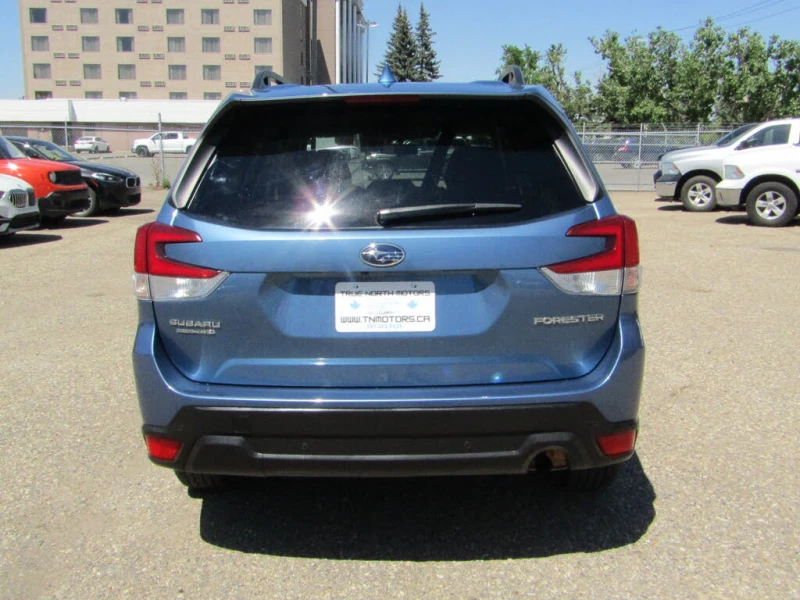 Subaru Forester Convenience Wagon AWD, снимка 4 - Автомобили и джипове - 52495876