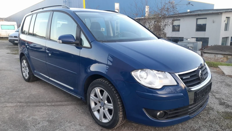 VW Touran 1.9TDI 6ck 105kc blue motion , снимка 8 - Автомобили и джипове - 52853968