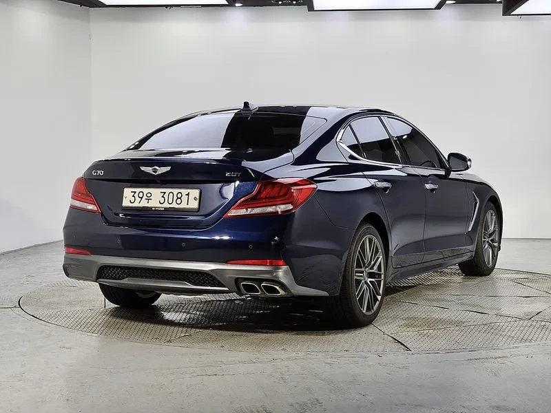 Genesis G70 2.0T ADVANCED, снимка 4 - Автомобили и джипове - 55704994