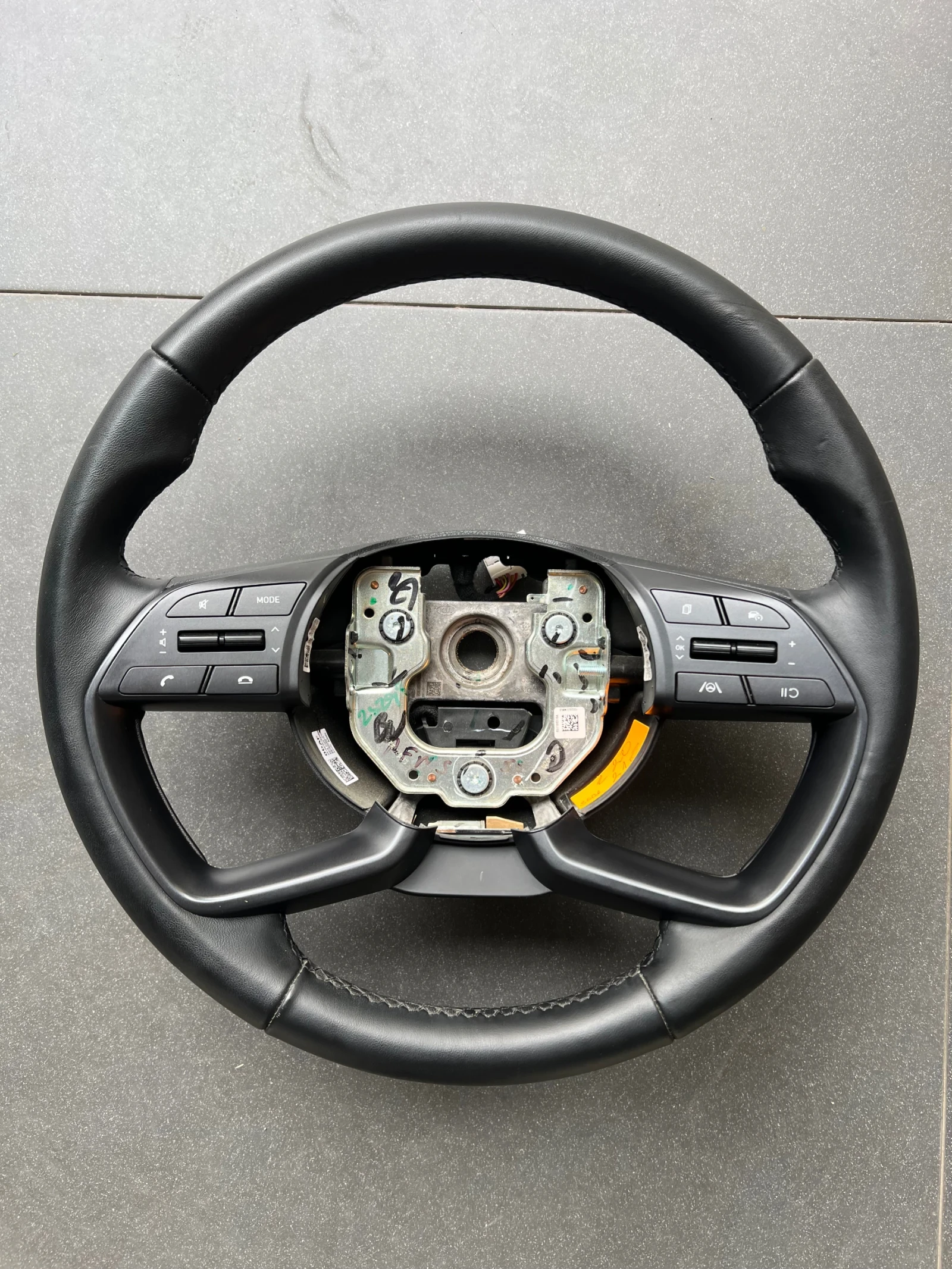 Hyundai I20 1.0i - изображение 4