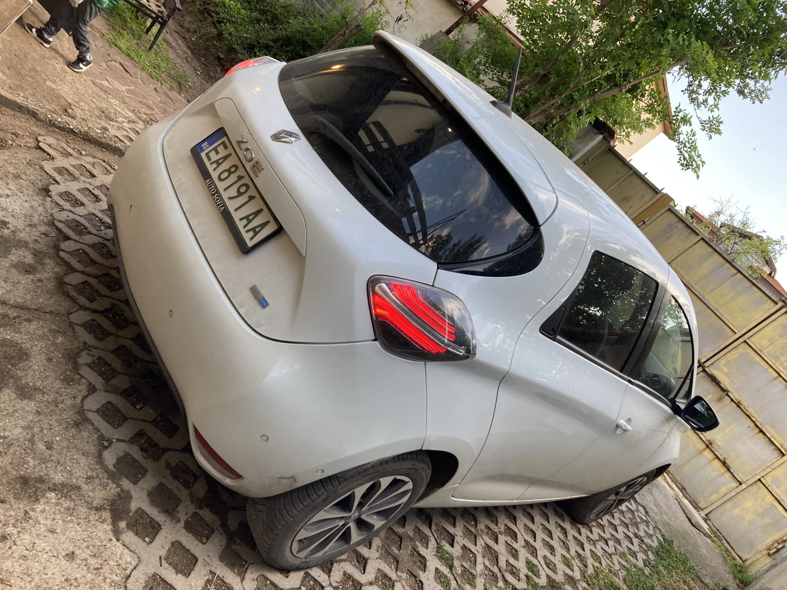 Renault Zoe  - изображение 2
