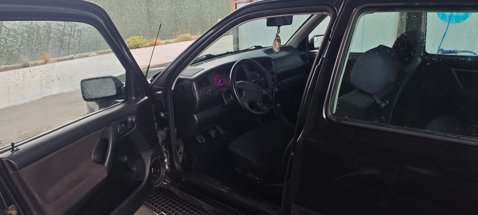 VW Golf 1.8 mono - изображение 6