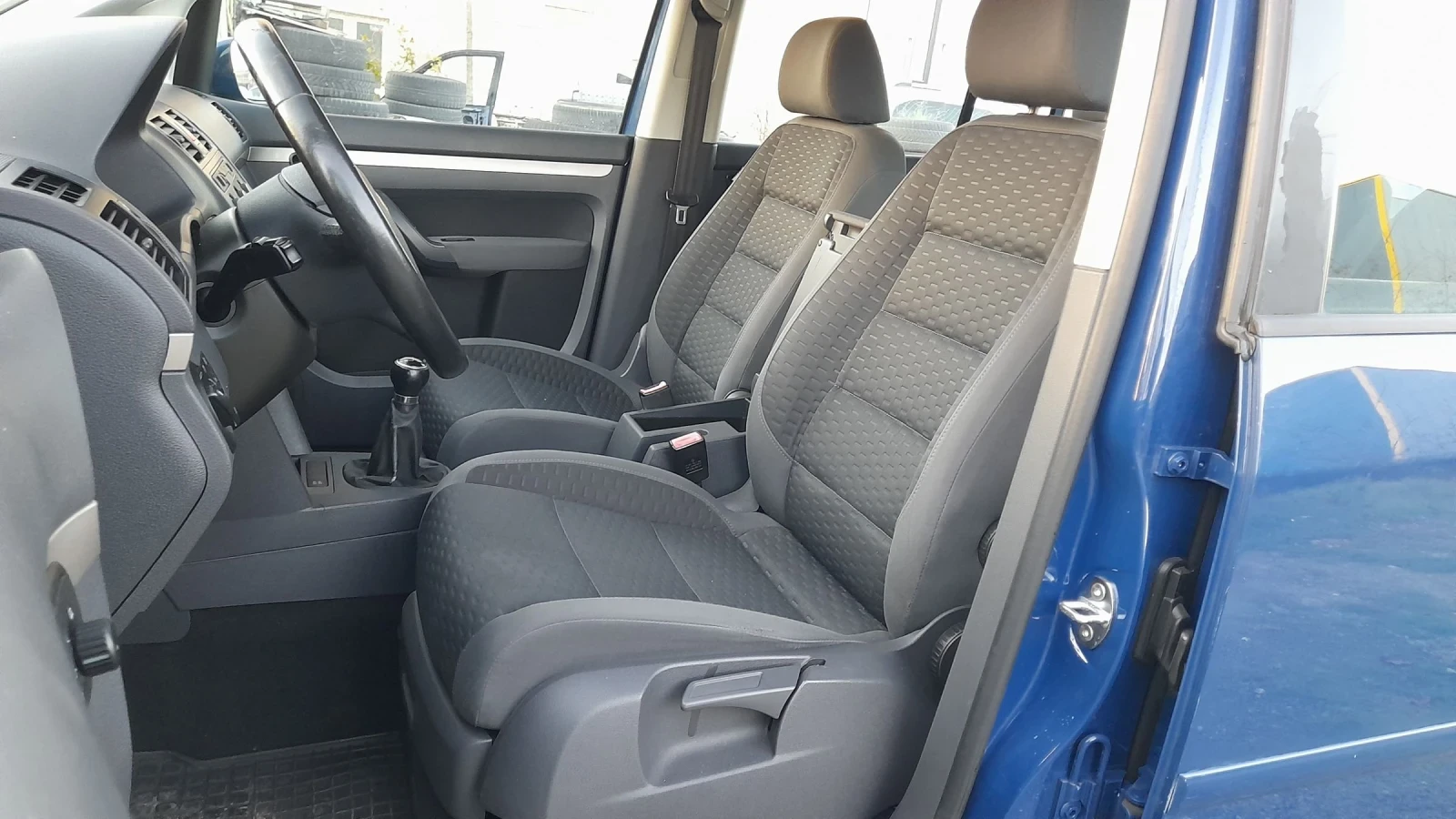 VW Touran 1.9TDI 6ck 105kc blue motion  | Mobile.bg � ����������� 13
