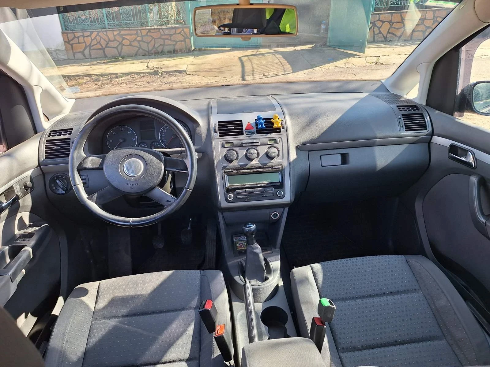 VW Touran, снимка 12 - Автомобили и джипове - 53866820