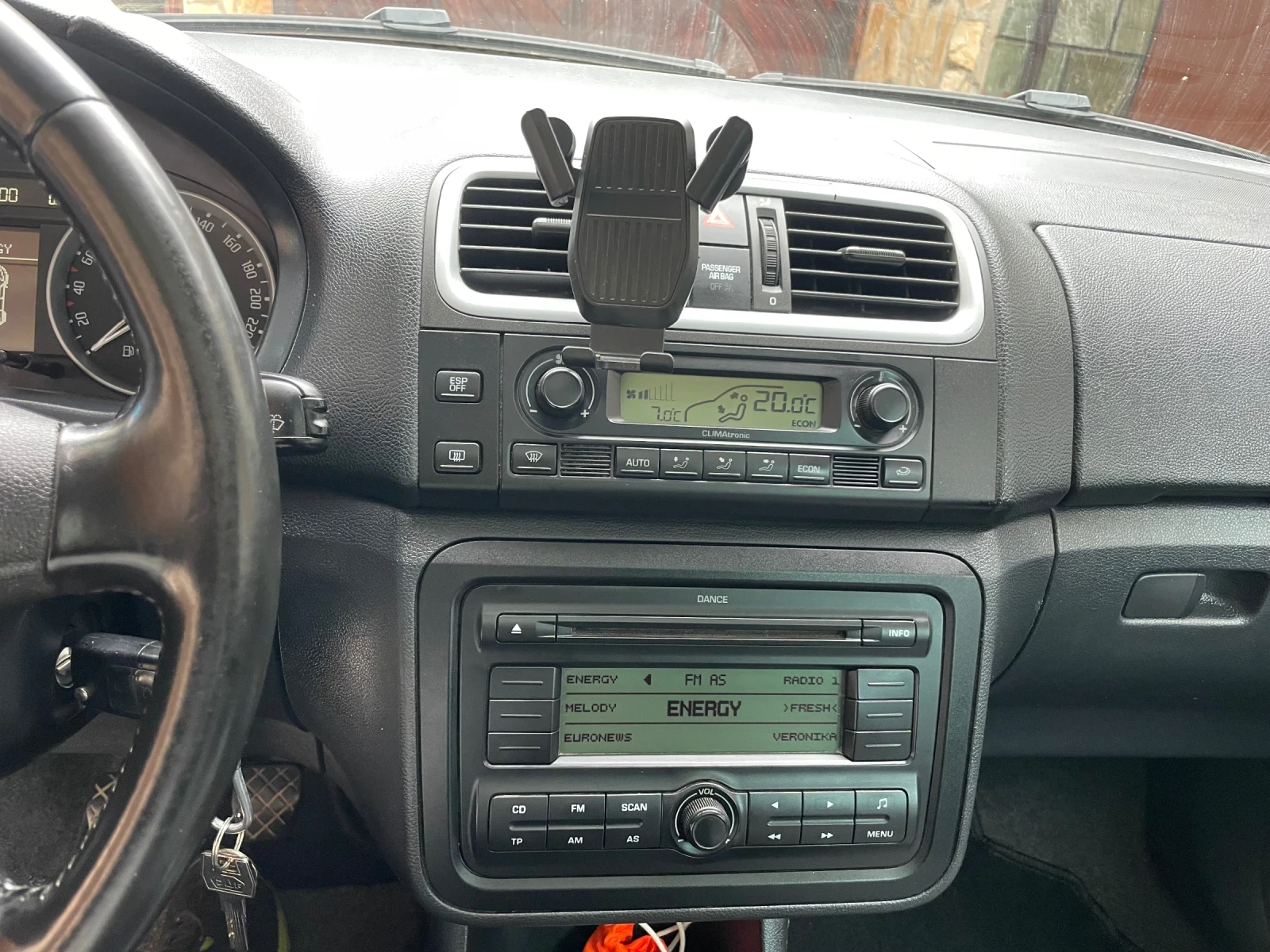 Skoda Roomster 1.6i* 105кс* ГАЗ* клима, снимка 11 - Автомобили и джипове - 53888853