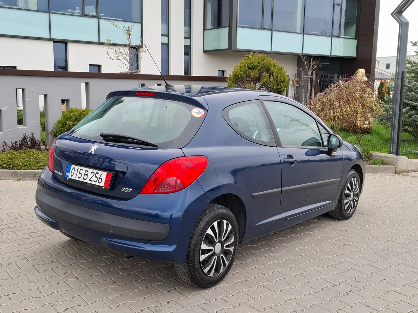 Peugeot 207 1.4i* (95кс)* * 122617км* * НОВ ВНОС* * , снимка 13 - Автомобили и джипове - 54208271