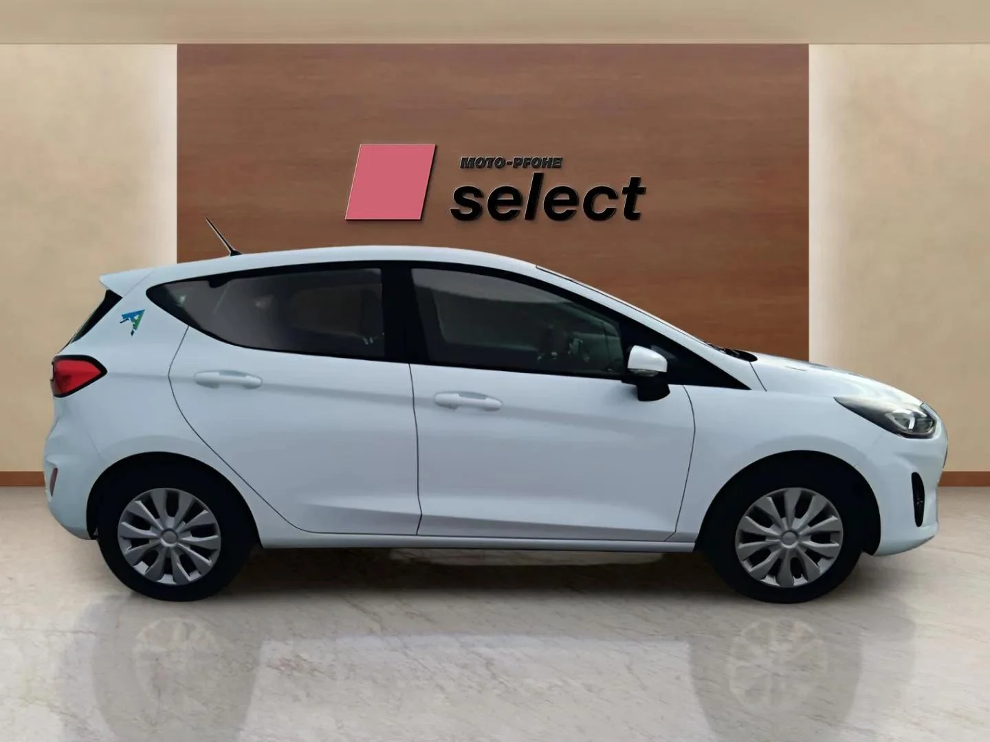 Ford Fiesta 1.1, снимка 4 - Автомобили и джипове - 54209442