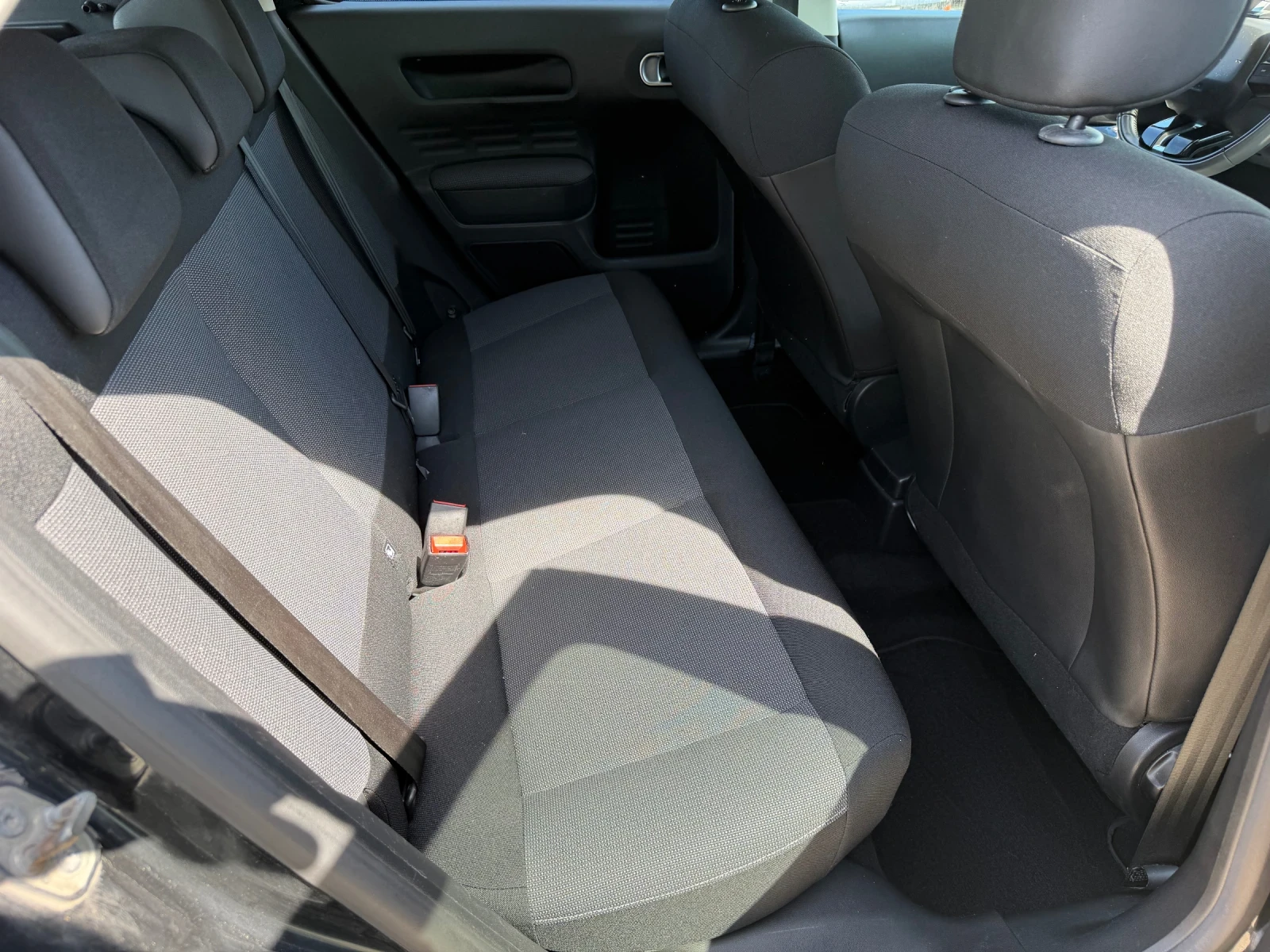 Citroen C4 Cactus 1.6d/92hp/AUTOMATIC/EVRO5B/, снимка 11 - Автомобили и джипове - 54314701