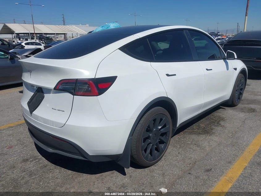Tesla Model Y Awd/Long Range Dual Motor All-Wheel Drive, снимка 4 - Автомобили и джипове - 54352914