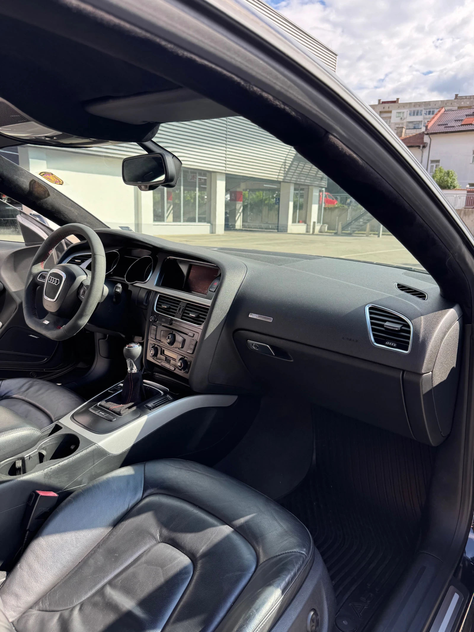 Audi A5 2.0 TDI S-line, снимка 8 - Автомобили и джипове - 54683428