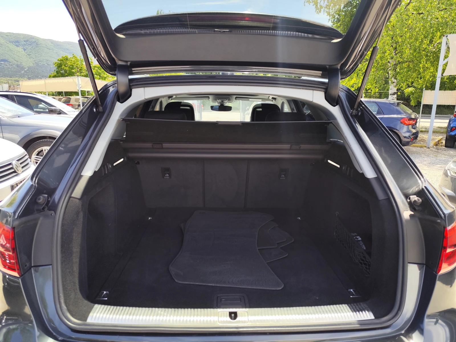 Audi A4 2.0TDi* QUATTRO* LED* АВТОМАТИК* EURO6B* PANORAMA, снимка 13 - Автомобили и джипове - 54720471