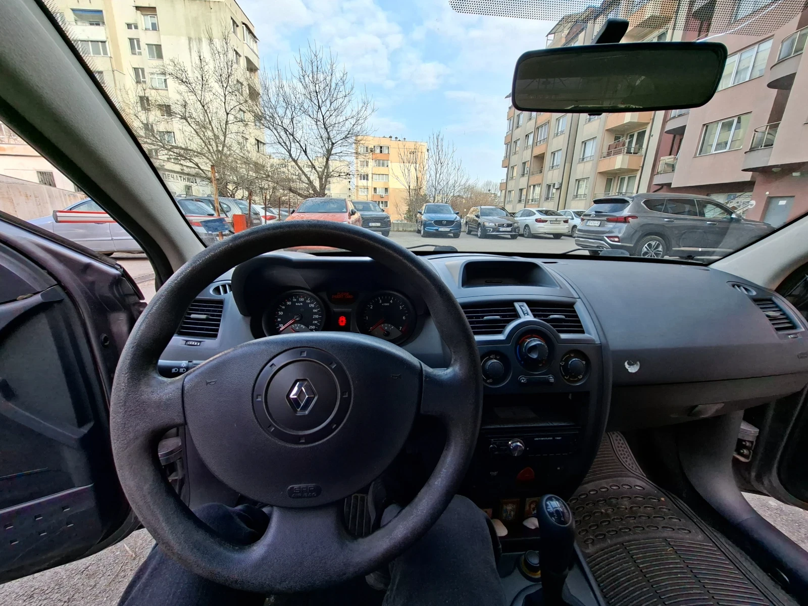Renault Megane 2, снимка 5 - Автомобили и джипове - 54752147