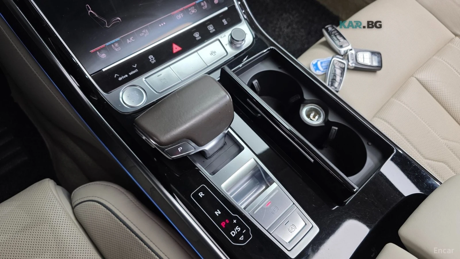 Audi A8 L / DISTRONIC / HEADUP / ОБДУХ / МАСАЖ / ТВ, снимка 14 - Автомобили и джипове - 54919561